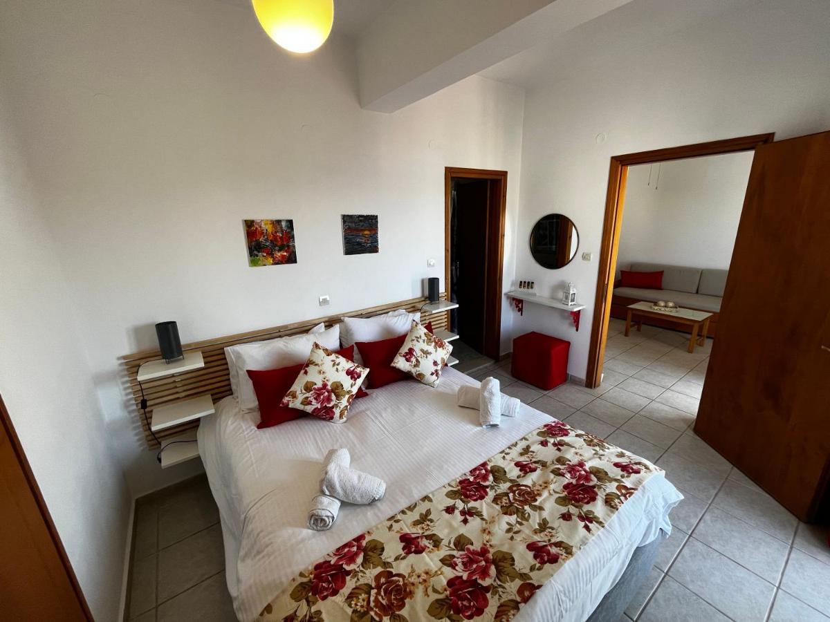 Michael Apartments Agia Marina  Luaran gambar